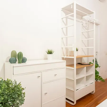 New! Lovely & Friendly In Center B Apartamento