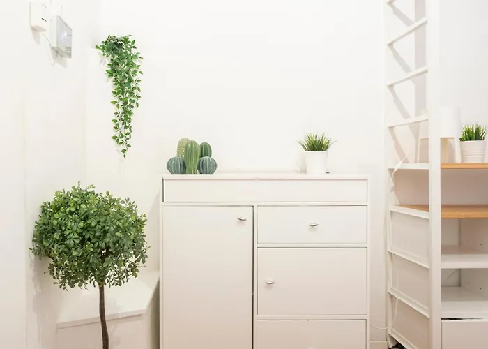 Apartament New! Lovely & Friendly In Center B Mediolan