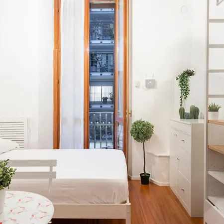 New! Lovely & Friendly In Center B Milan